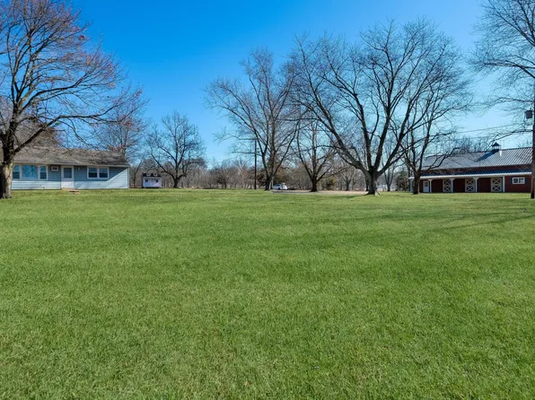 1732 Creek Rd, Furlong, PA 18925