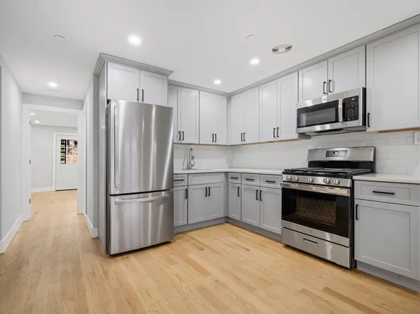 307 West 136th Street image 18 of 25