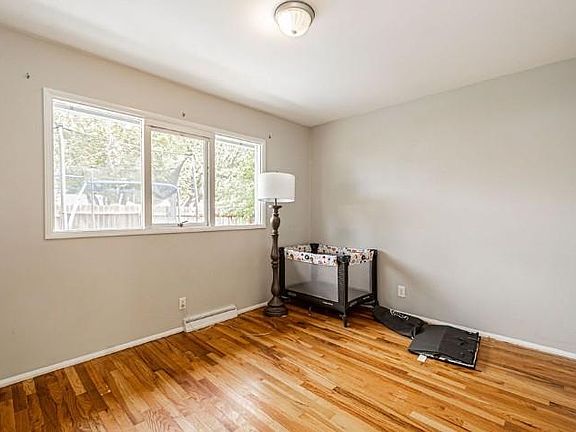 5th image of 1501 Austin Ave