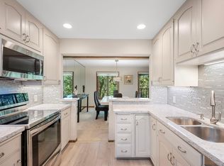 5901 Laurel Ave APT 235, Golden Valley, MN 55416