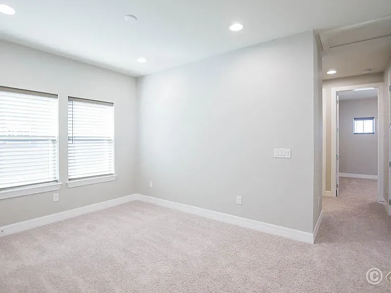 Upstairs bonus room/den.