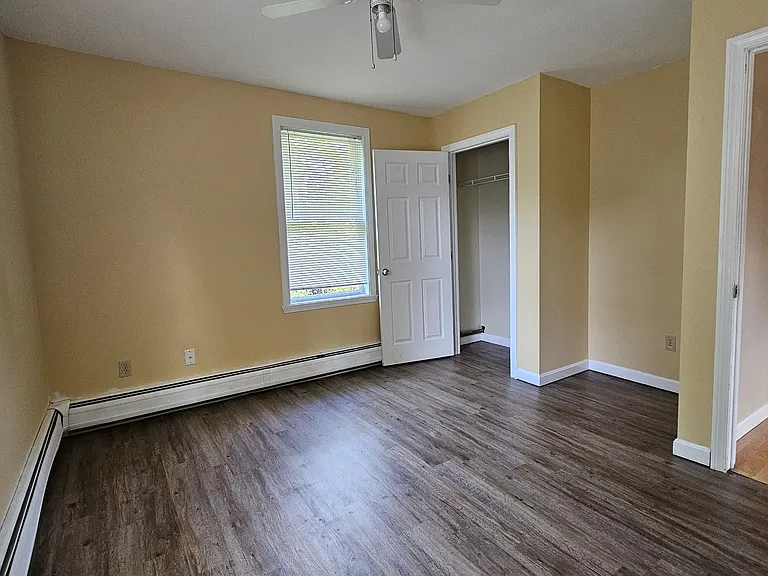 Downstairs bedroom $950