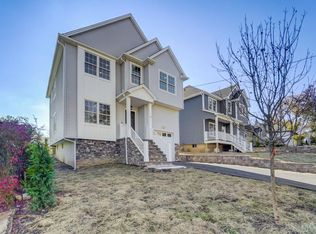 25 Iroquois Ave, Lake Hiawatha, NJ