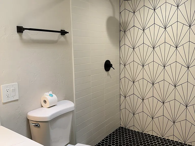 426 S Stratford Dr — Photo 34