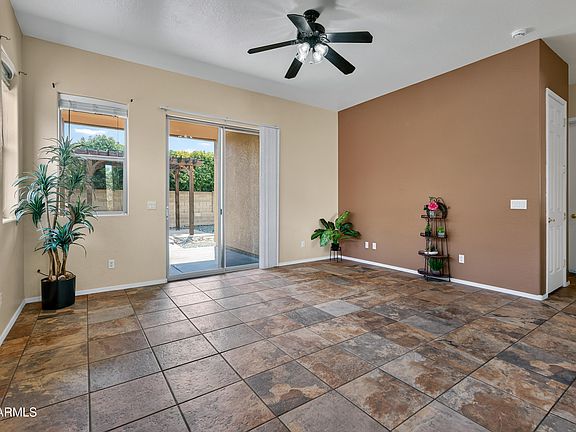 3rd image of 638 S ELK RIDGE Drive