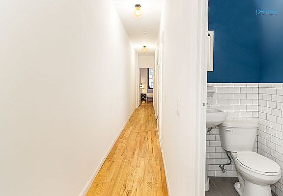 5th image of 736 Saint Johns Pl #2R