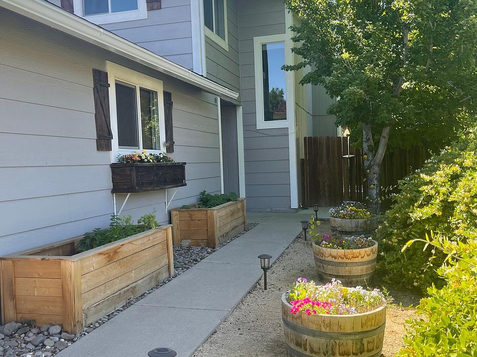 1st image of 1823 Woodtrail Ct