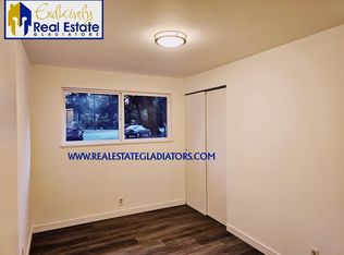 24313 104th Pl W, Edmonds, WA 98020