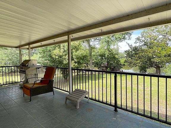 4th image of 1201 Baywater Dr