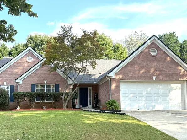 945 James Ridge Dr, Lawrenceville, GA 30045