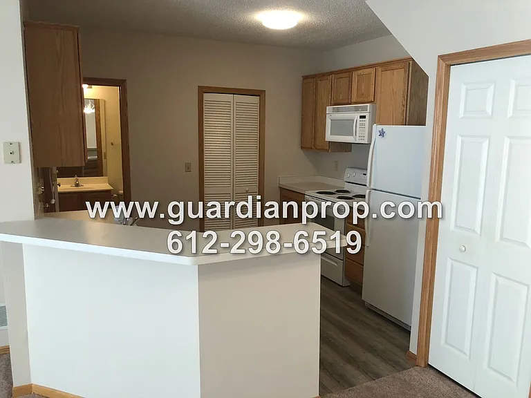 1875 Bluestem Ln — Photo 3