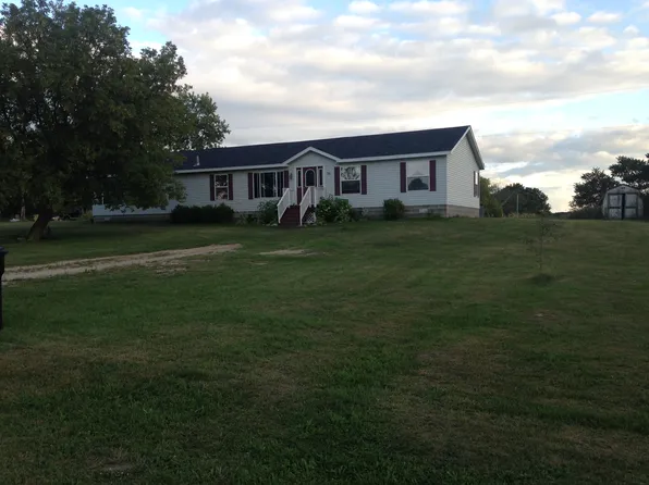 56 Nineteen Mile Rd NE, Cedar Springs, MI 49319