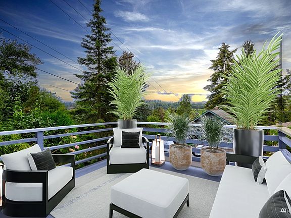 Virtual staging, entertainment deck. Wave to the players on the West Seattle Golf Course!>