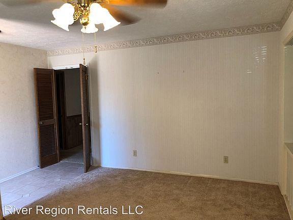 5th image of 449 Glade Park Dr