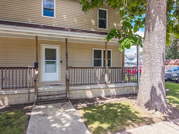 3rd image of 521 W Water St