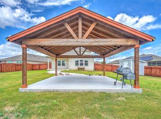 521 Mossy Rock Dr, Hutto, TX 78634