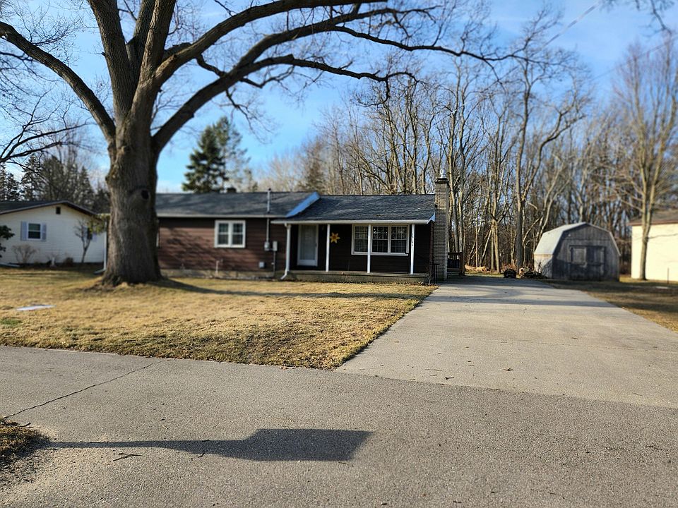 1st image of 16184 Mercury Dr