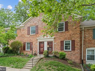 5910 Kingsford Rd #352, Springfield, VA 22152