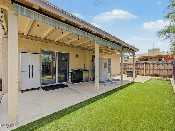 1852 S Skyview Pl, Tucson, AZ 85748
