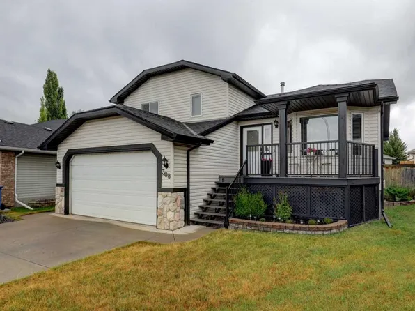 308 W Terrace Pl, Cochrane, AB T4C 1S3