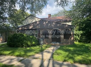 17729 Community St, Lansing, IL 60438