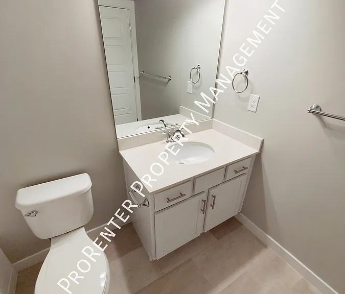 1509 W 450 S — Photo 31