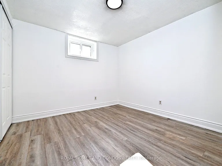 27 Marlena Dr — Photo 28
