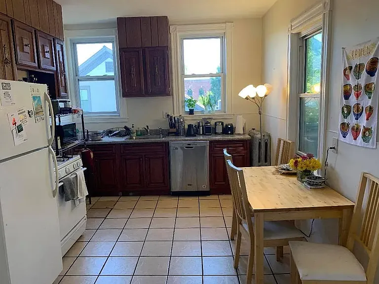 102 Prospect St #3 — Photo 3