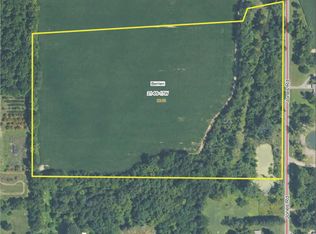 3 Jones Rd, Berrien Center, MI 49102