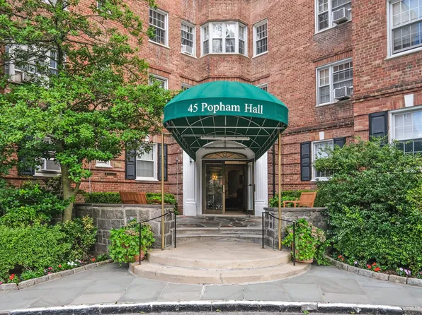 45 Popham Rd #1B, Scarsdale, NY 10583