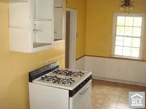 5th image of 937 N Claudina St
