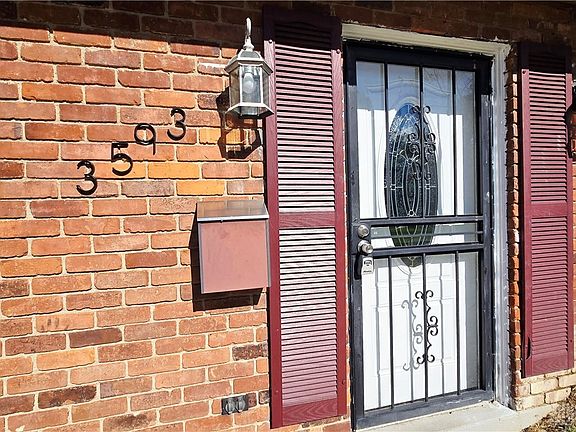 3rd image of 3593 Saint James Ave