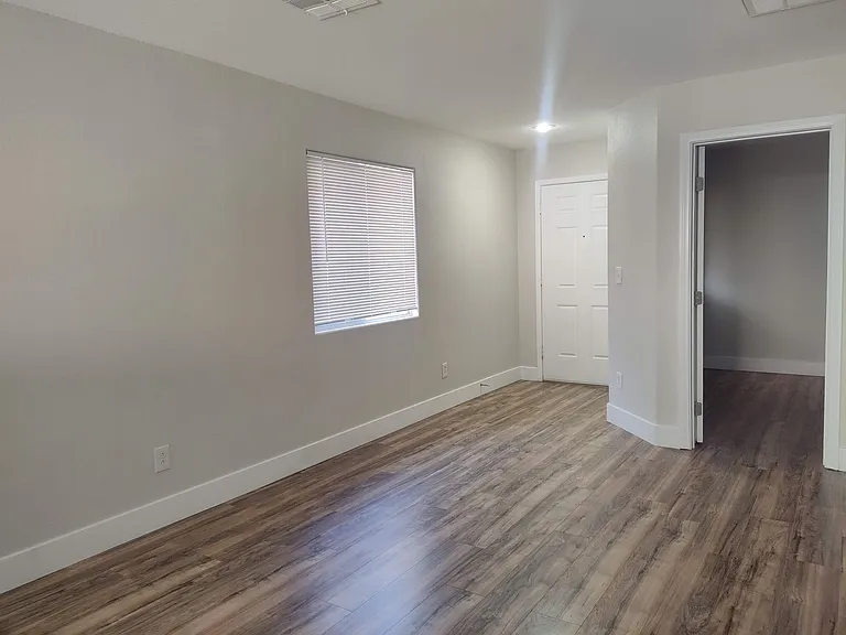 520 Bernini St — Photo 6