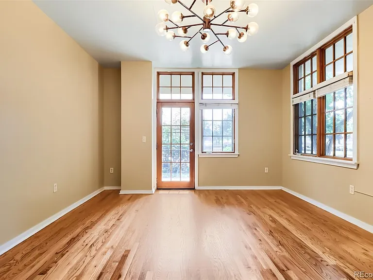 275 S Harrison St #107 — Photo 3