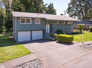 6820 SW Rollingwood Dr, Beaverton, OR 97008