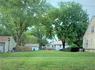 1027 W Clay St, Collinsville, IL