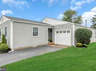 252 Harrington Dr N, Toms River, NJ 08757