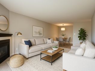 13501 96th Ave #411, Surrey, BC V3V 7L9