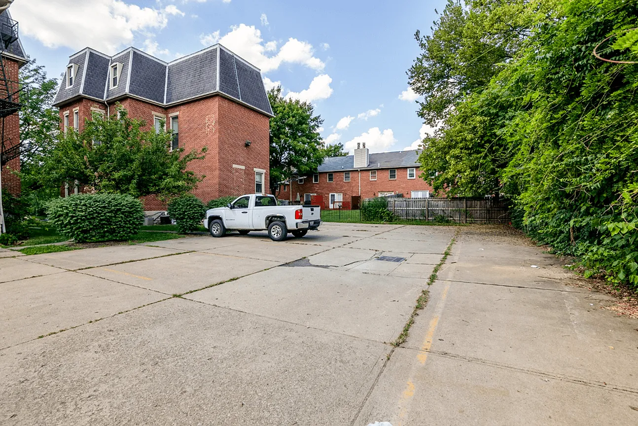 2154-2156 Sinton Avenue — Photo 4
