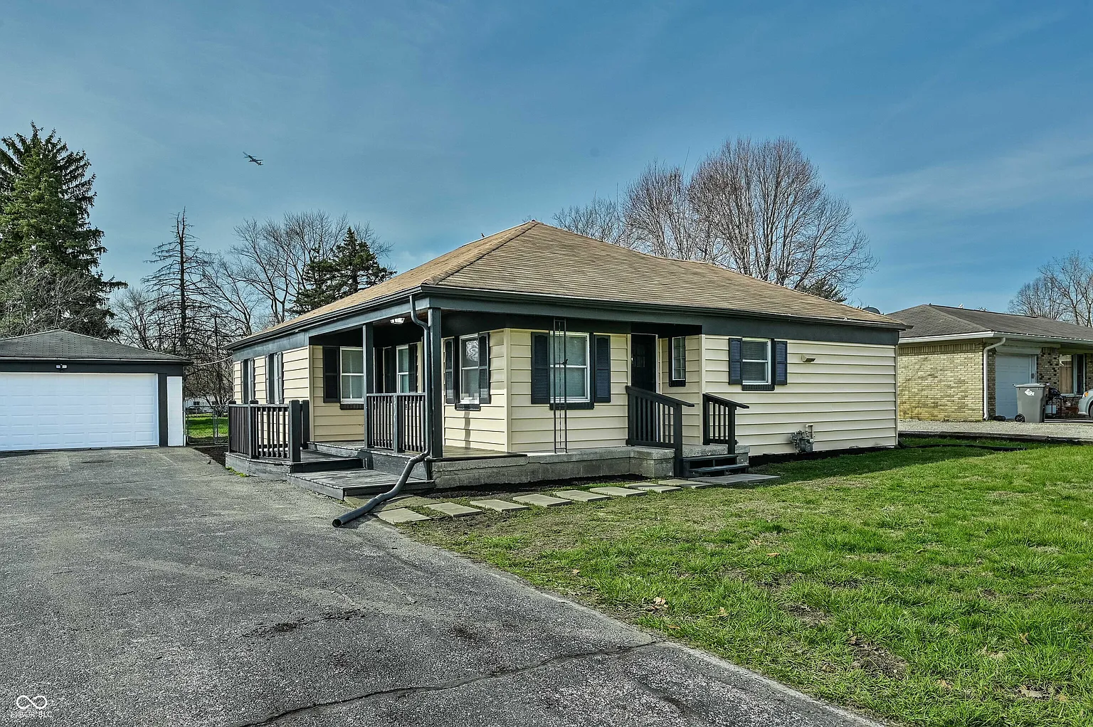 6245 Linda Ln photo 1