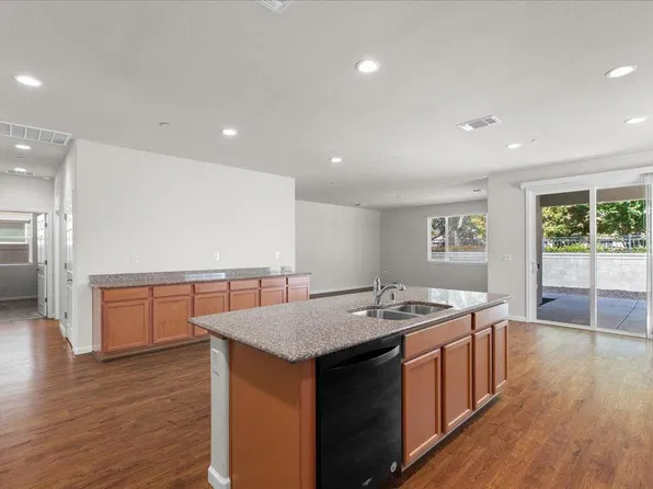 2636 Glen Echo Ln, Manteca, CA 95336