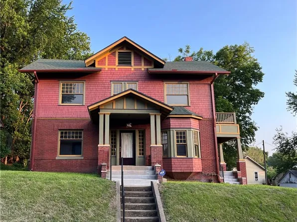1402 Felix St, Saint Joseph, MO 64501