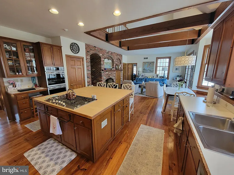 14 Barberry Ln — Photo 15
