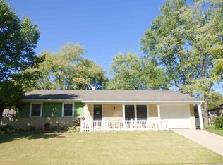 1811 Thornhill Dr, South Bend, IN