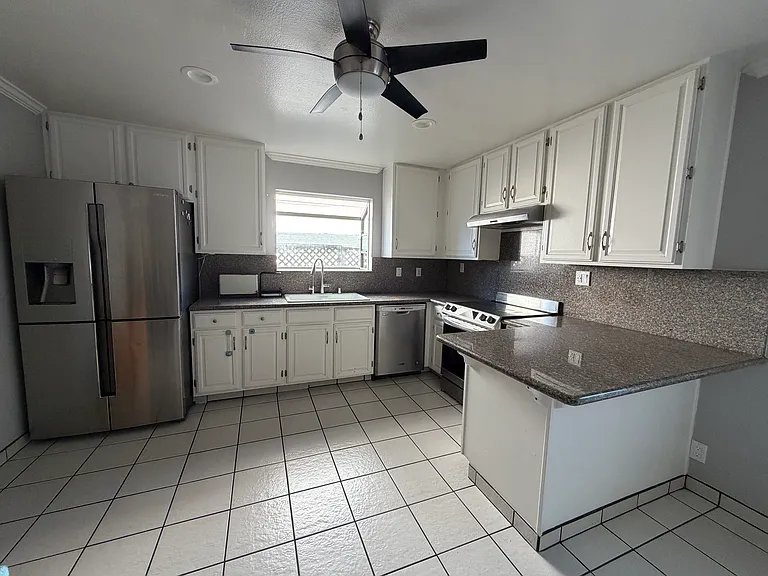 2758 Camino Del Rey — Photo 5
