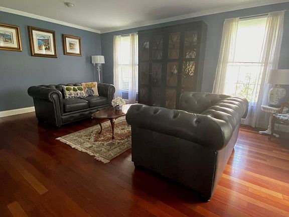 2nd image of 55 White Hurst Dr