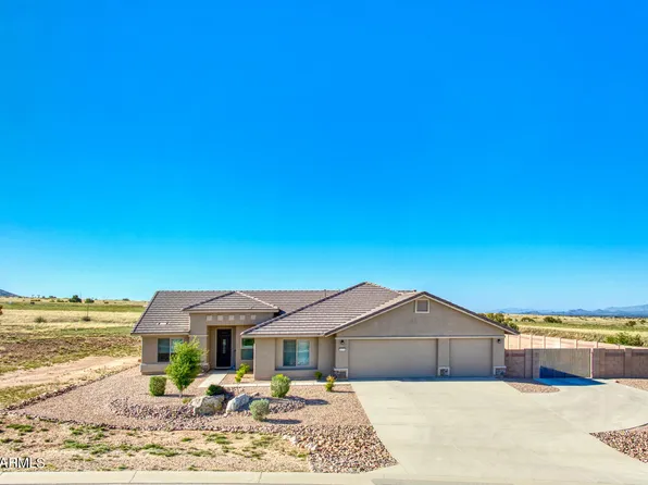 6676 E SADDLEHORN Circle, Hereford, AZ 85615