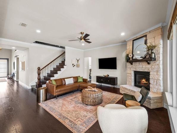 2881 Redfern Dr
