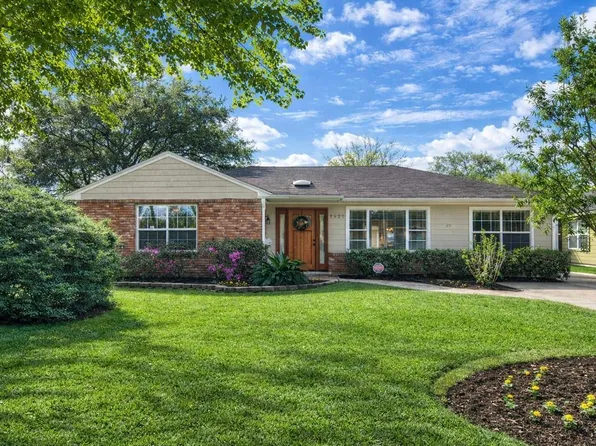 9629 Maribelle Way, Houston, TX 77055