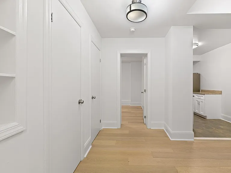 225 W 23rd St #2251S — Photo 9